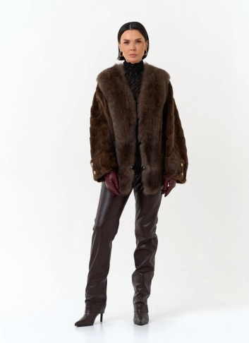 Шуба из норки с отделкой из меха песца фото