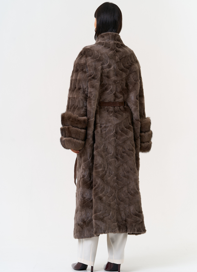 Женская шуба из меха норки с поясом модель № 31489 в кредит