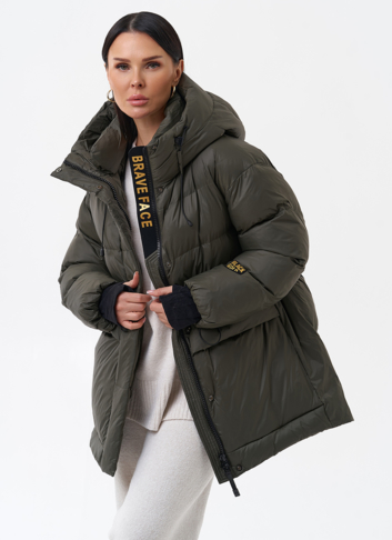 Женский пуховик с капюшоном