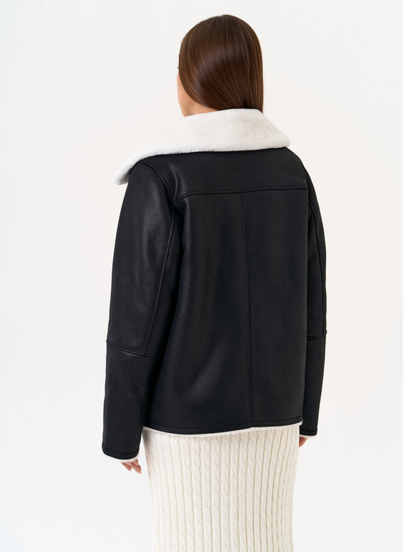 Женская дубленка из эко замши черного цвета