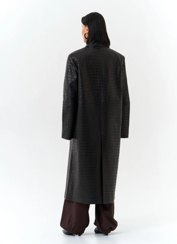 Женский плащ из натуральной кожи 