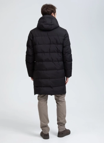 Мужской удлиненный пуховик с капюшоном фото