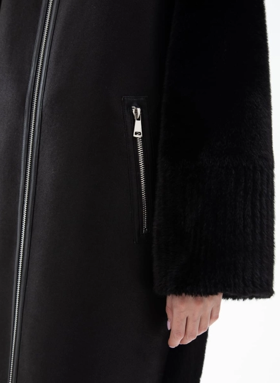 Женская двухсторонняя дубленка из эко кожи с воротником стойкой