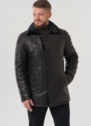 Мужская куртка из натуральной кожи черного цвета 