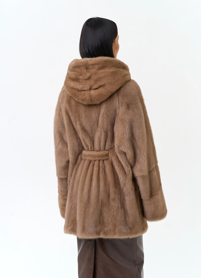фото Шуба из меха норки с капюшоном модель № 31783 фото
